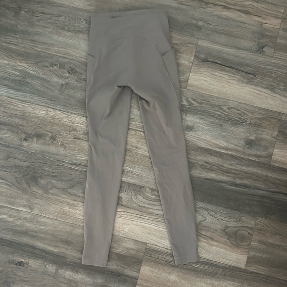 Lululemon Swift Speed high rise leggings pockets gull gray size 2 - Picture 5 of 8